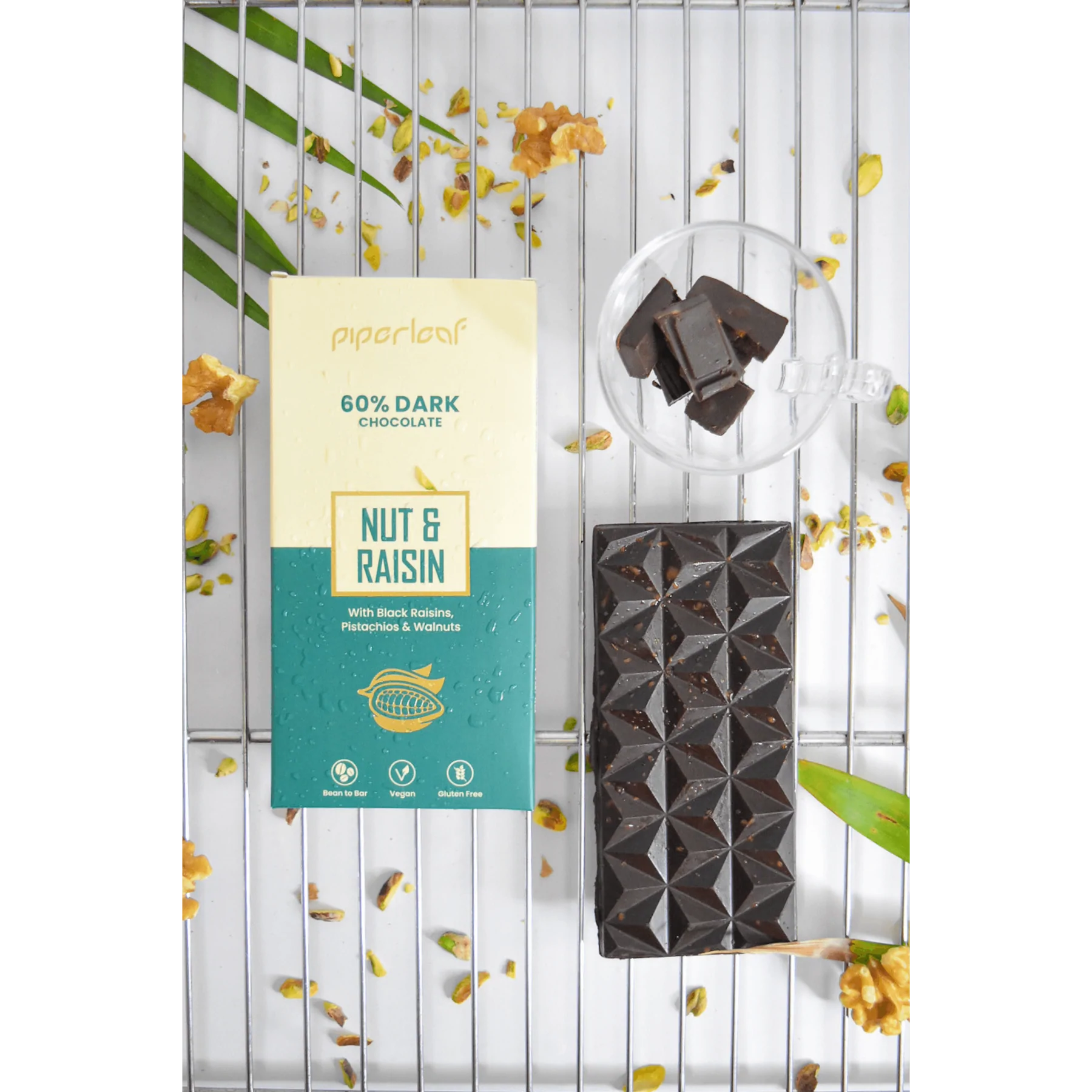 Piperleaf 60% Dark Chocolate Nut & Raisin Image